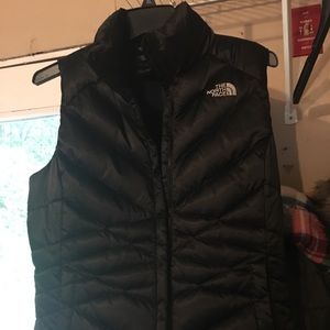 Woman’s North Face Vest